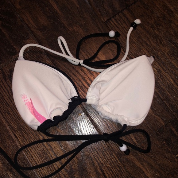 victoria's secret bikini - Picture 2 of 3